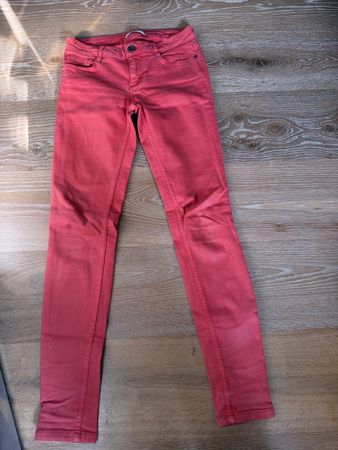 Maje Jeans Gr. 36, Koralle Farbe, guter Zustand für Frühling