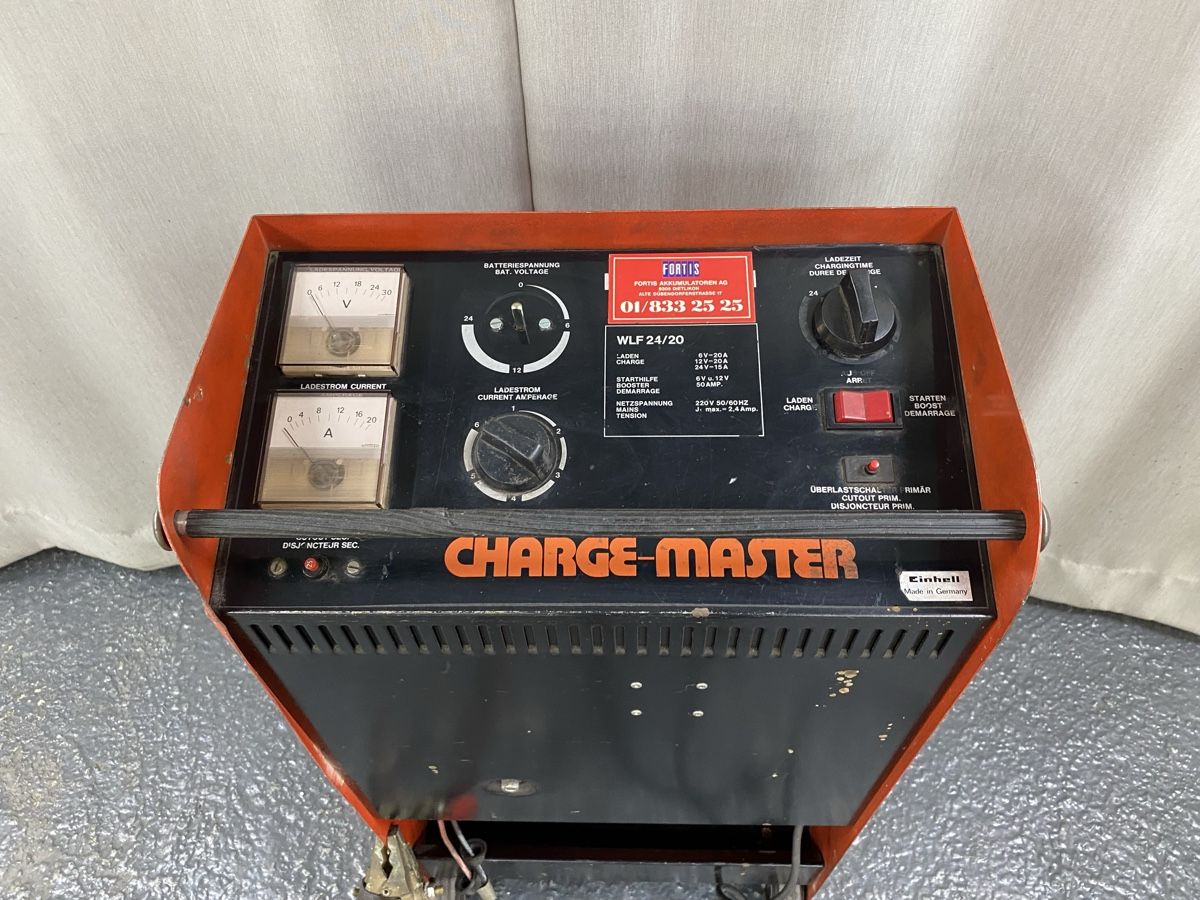 Einhell Batterie-Ladegeräte: Batterie Ladegerät von Einhellig WLF24/20 – Gebraucht aus Hägglingen von Karin0802 3