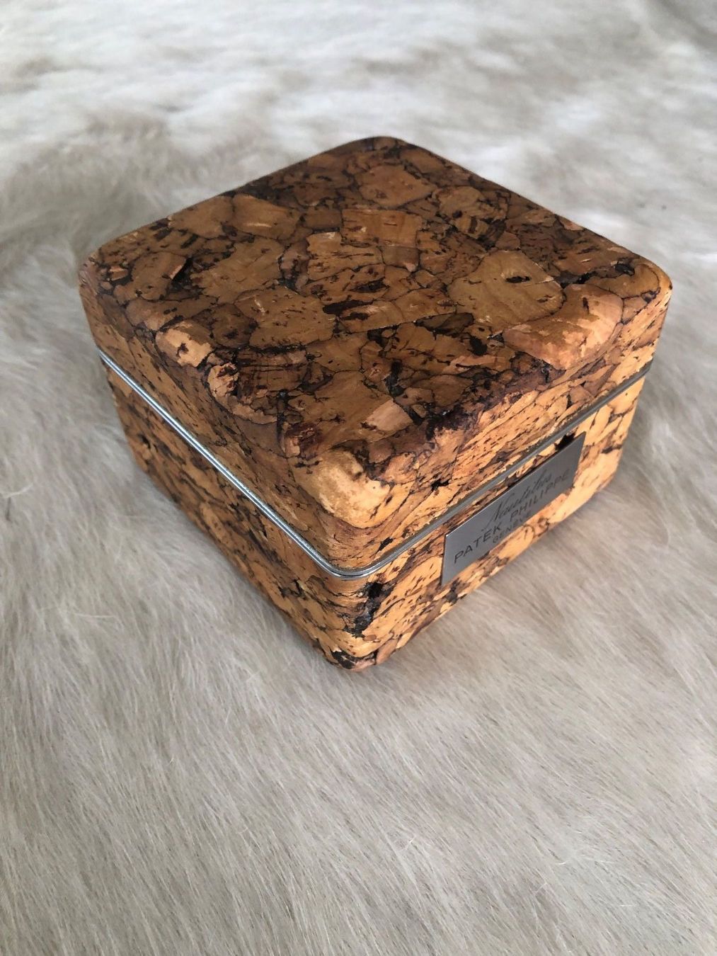 Patek Philippe Scatole porta orologi: Patek Philippe Kork Box für Nautilus Ref. 3700 – Usato da Wolfertswil venduto da Schorsch3 1