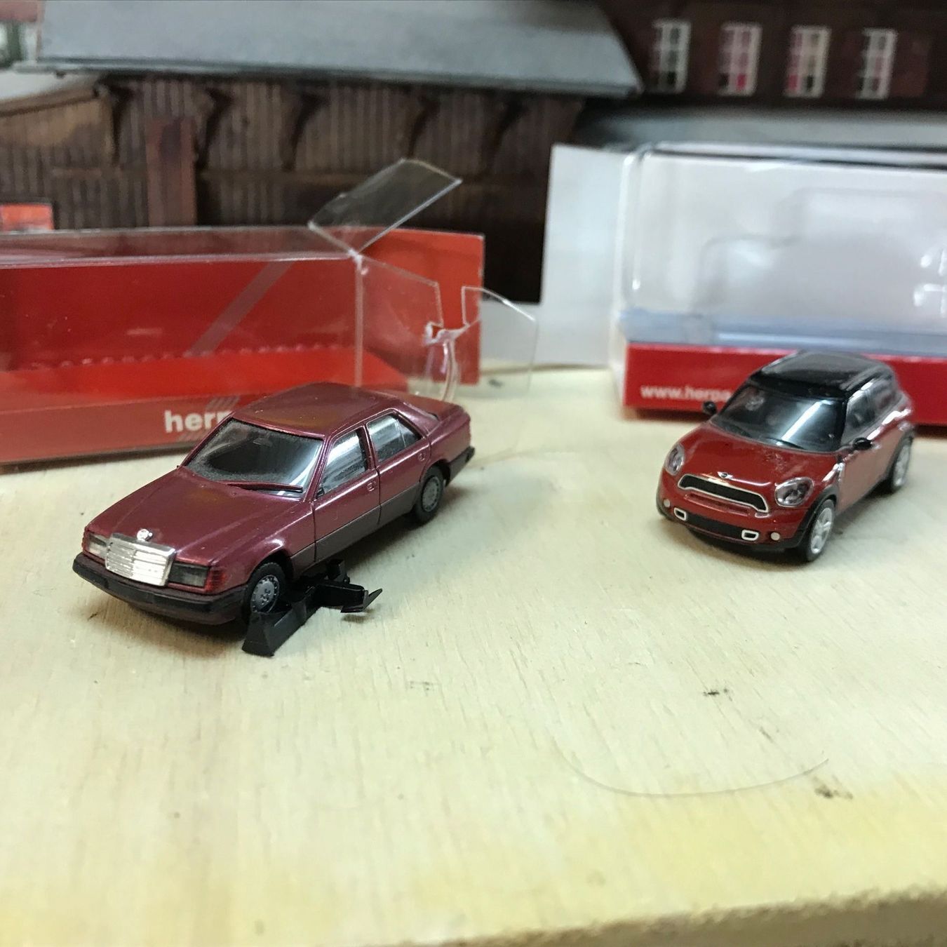 Mercedes-Benz Modellini d'auto: Modell Mercedes und Mini – Nuovo (secondo la descrizione) da Gossau SG venduto da Krokodil344 2