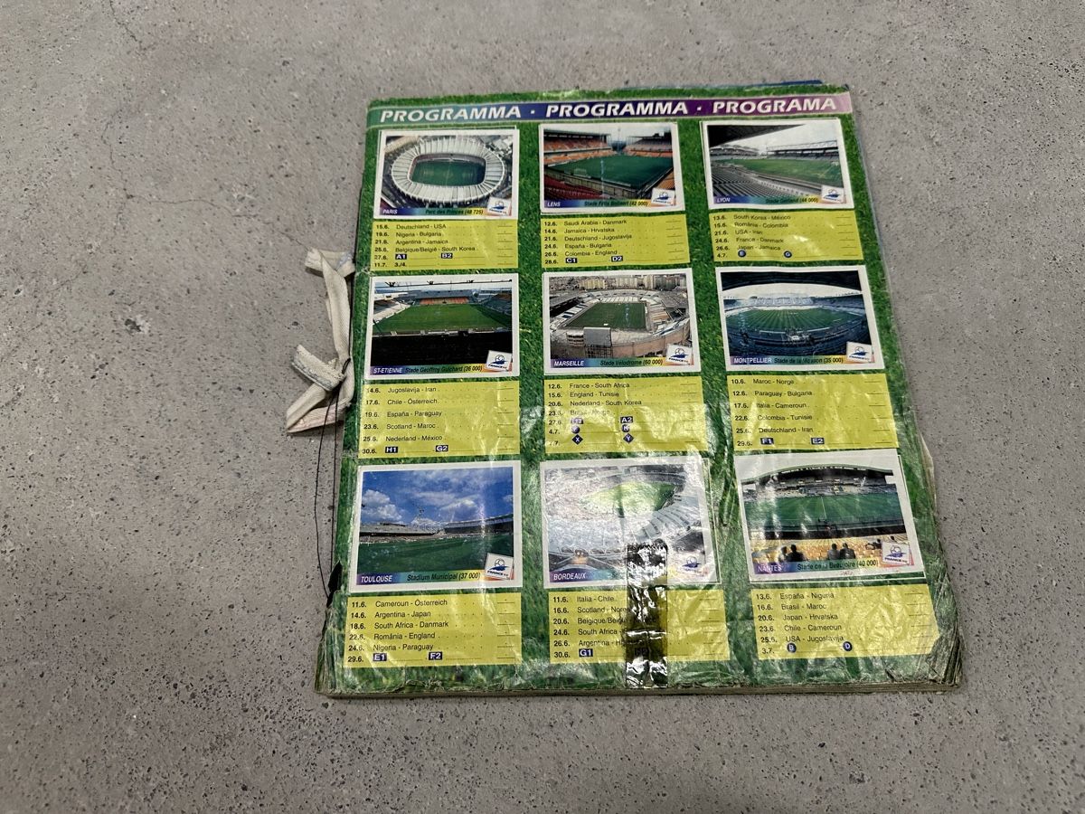 Panini Album: Panini Stickerheft 1998 – Difettoso da Chur venduto da Sim7000