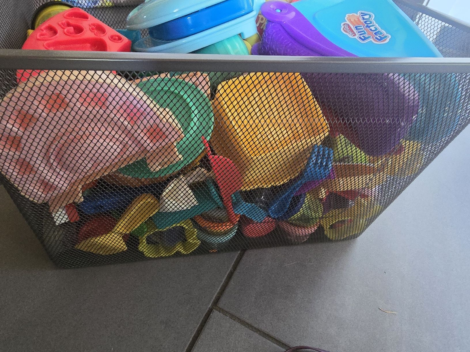 Play-Doh Modelliermasse: Play Doh Knetmasse – Gebraucht aus Hedingen von wini09 1