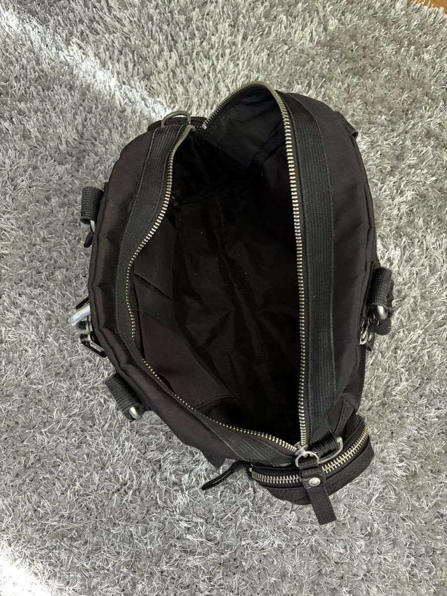 George Gina & Lucy Borse da donna: George Gina Lucy Shoulder Bag Black – Usato da Brislach venduto da edu_t6pq 7