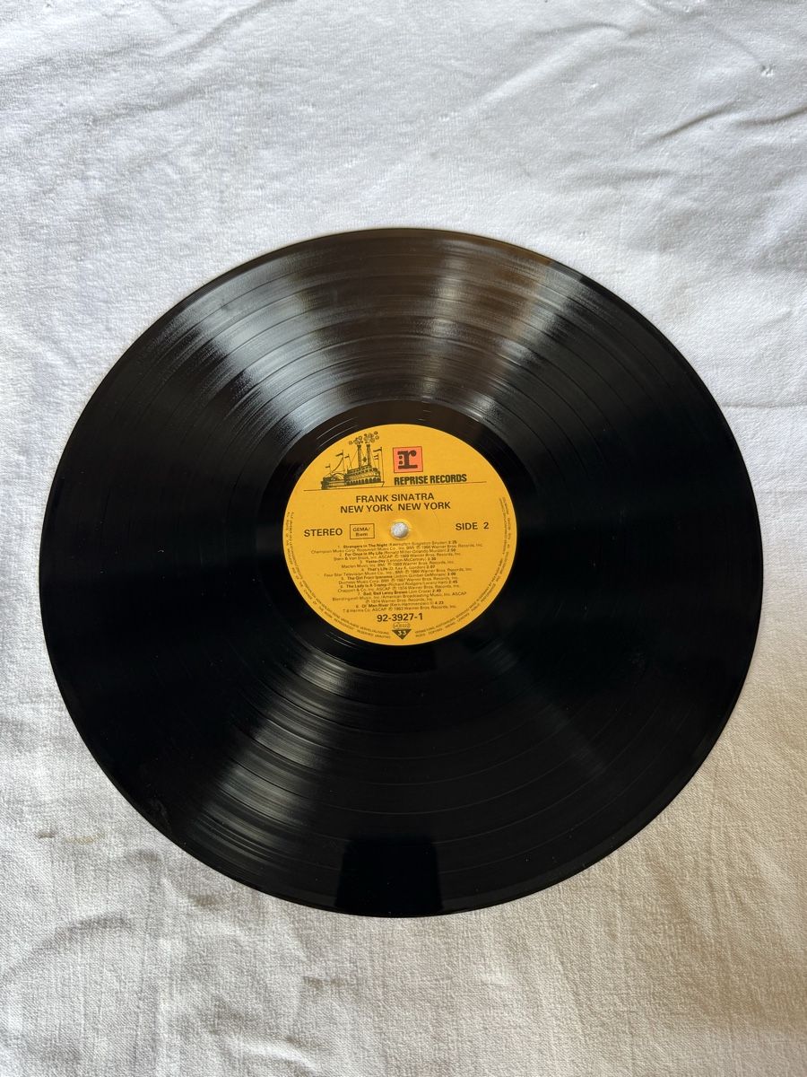 Dischi in vinile: Vinyle Frank Sinatra  – Usato da GRAND - LANCY venduto da petitpain67 3