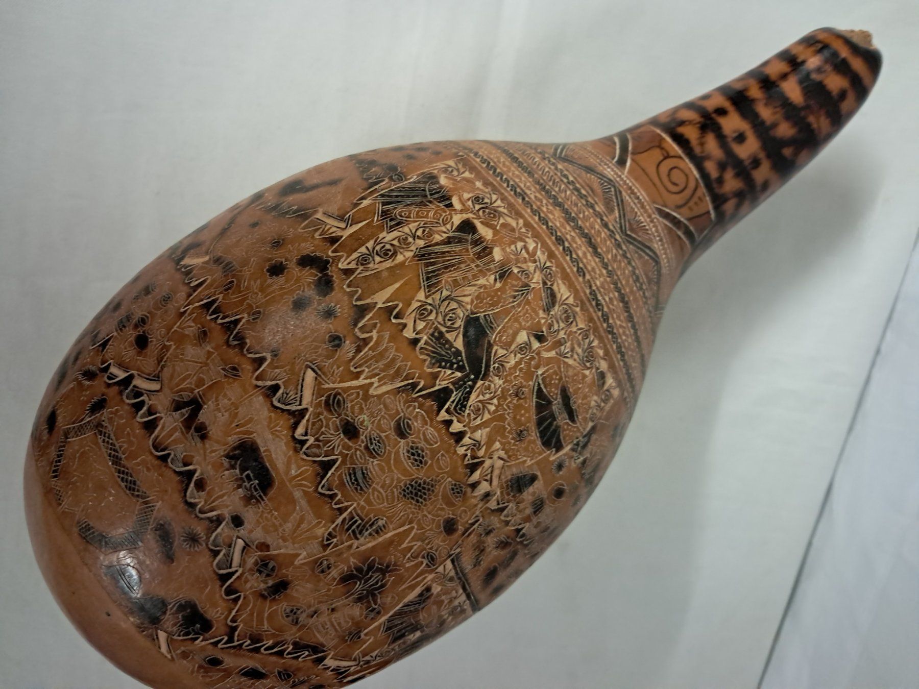 Strumenti musicali: Handgeschnitzte Kalebasse aus Peru – Usato da Fällanden venduto da nassoss 3