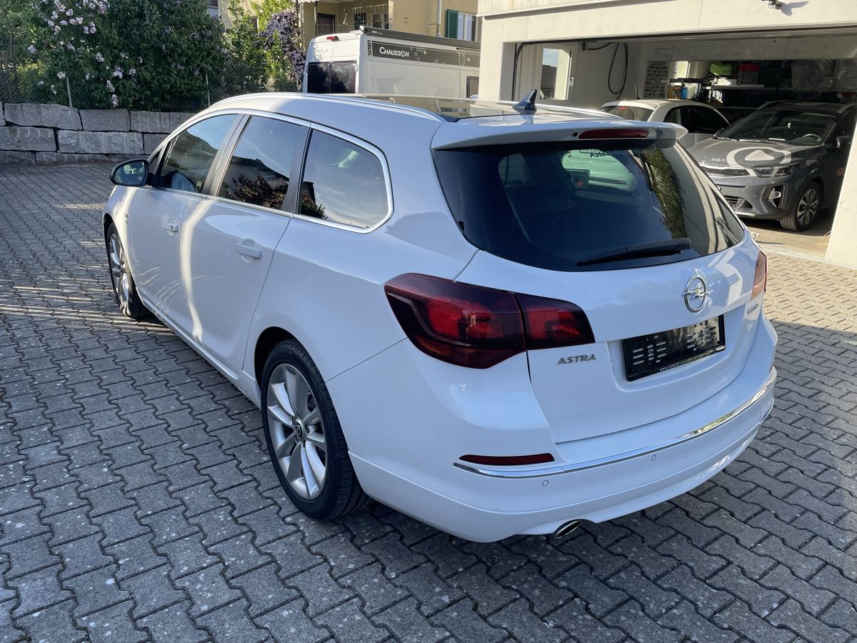 Opel Automobili: Opel Astra J 2.0 DTH ST – Usato da Schlatt TG venduto da mori04 2