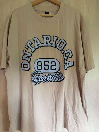 Beiges T-Shirt, oversized, ca. Gr.50