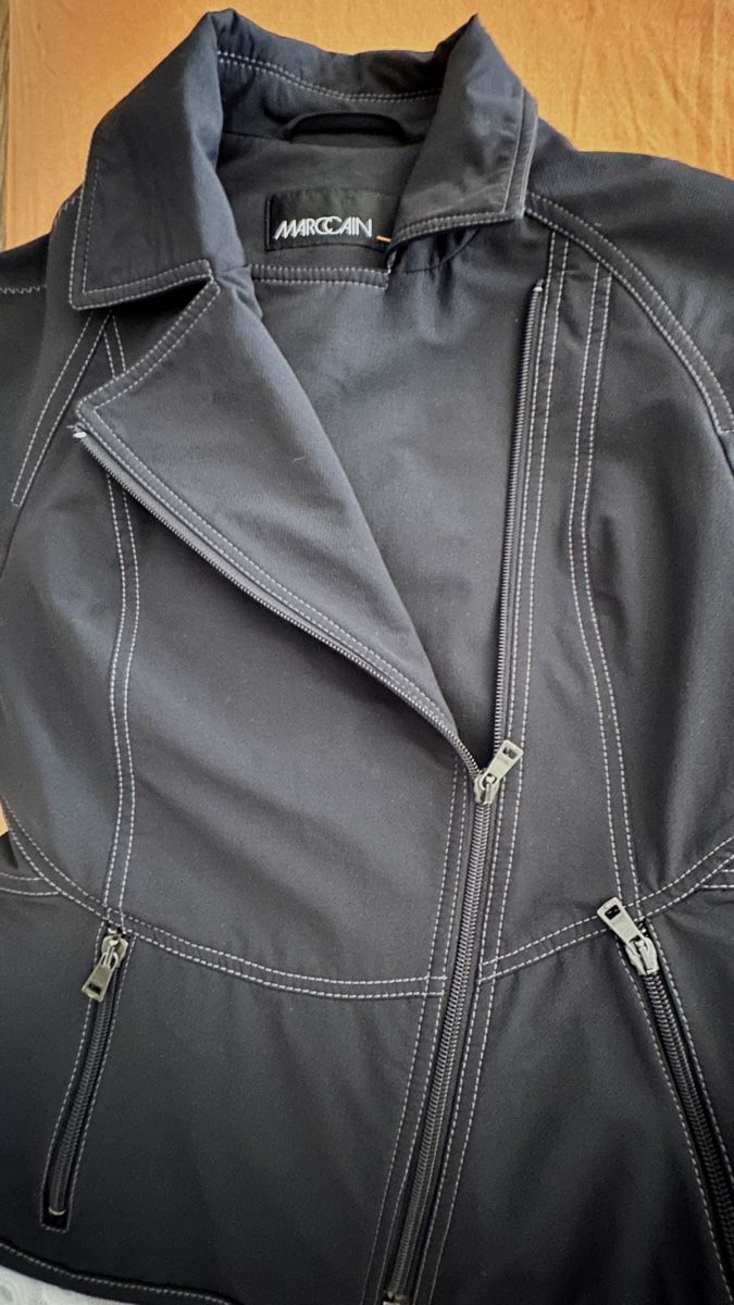Giacche: Marc Cain Übergangsjacke Grösse N1 schwarz – Usato da Menziken venduto da cla_8qfq 5