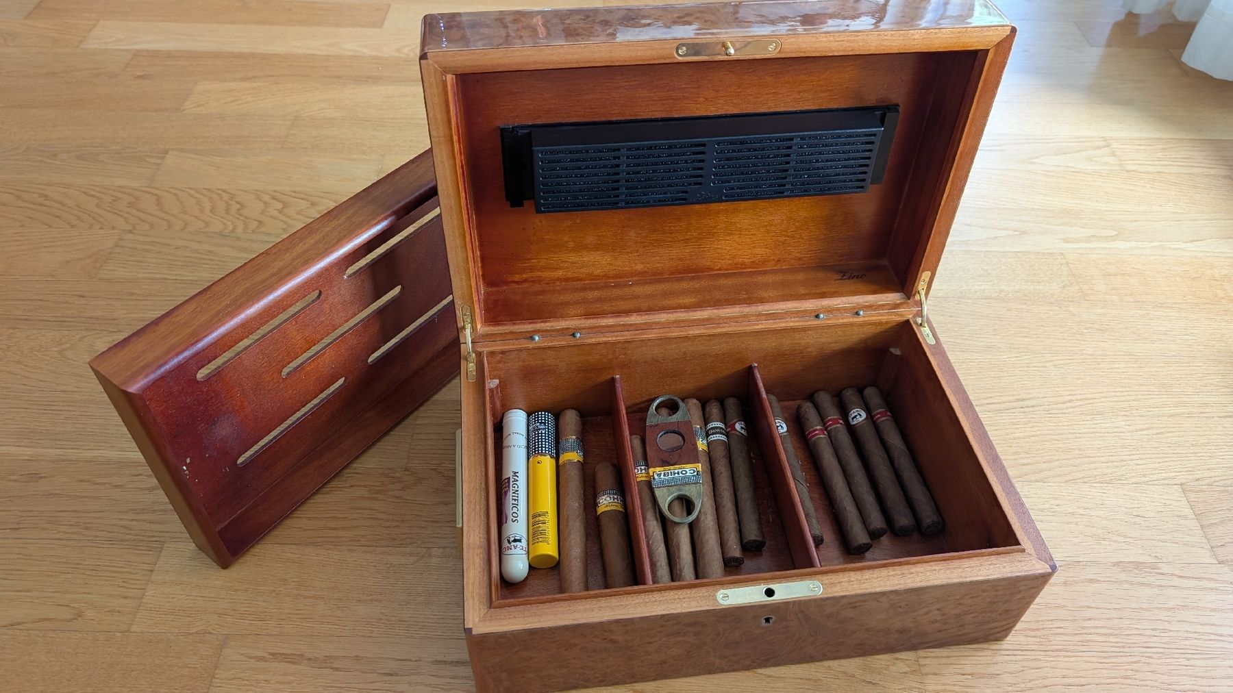 Humidor per sigari: Zino Humidor – Usato da Baar venduto da cafel