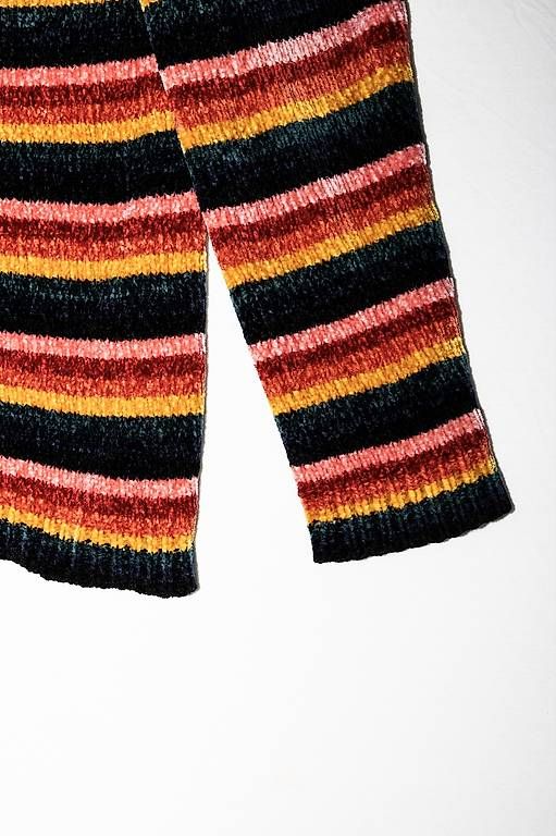Maglioni & Felpe: Volcom Pullover Farbig – Usato da Dübendorf venduto da Leona.R 3