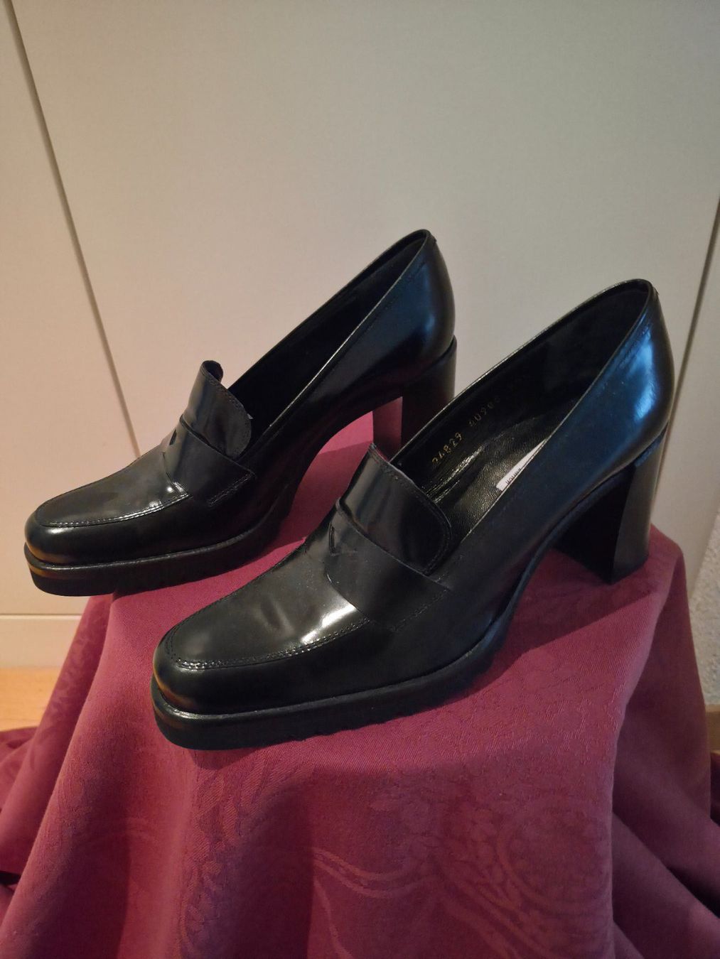Damenschuhe: Capriccio Gr.37,5 – Gebraucht aus Egg b. Zürich von orwell1984 3