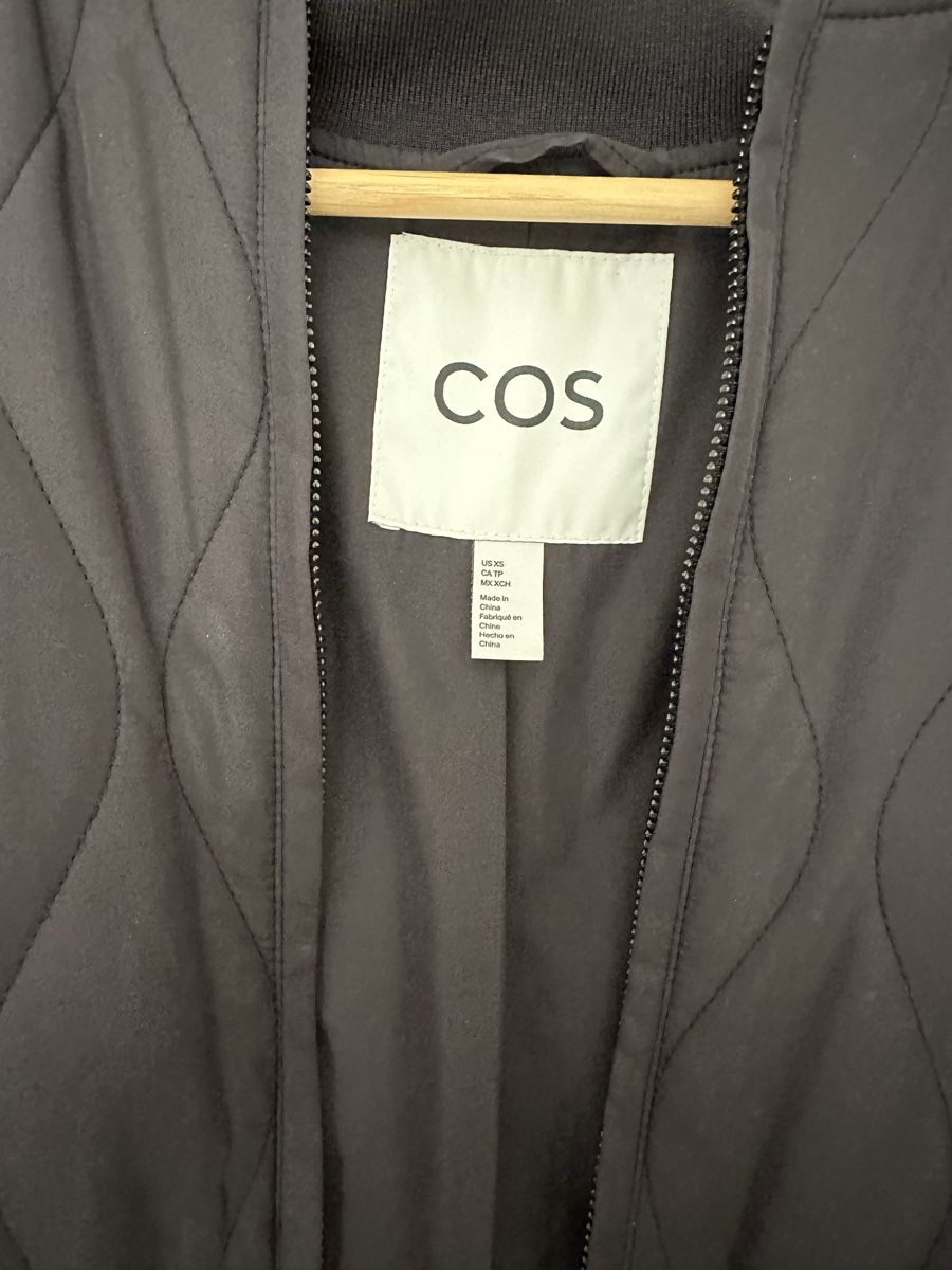 Cos Jacken: Cos - Übergangsjacke – Gebraucht aus Horn von iva_gc6d 1