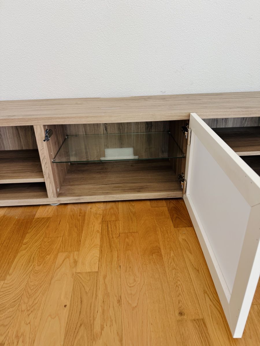 Ikea Meubles TV: Lowerboard / TV Möbel – D'occasion à Mülligen par Raphii93 2