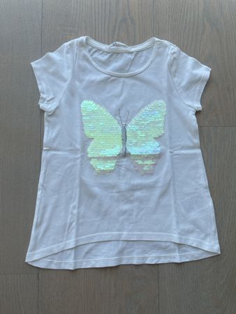 H&M Shirt, Gr. 122/128, Schmetterling 🦋