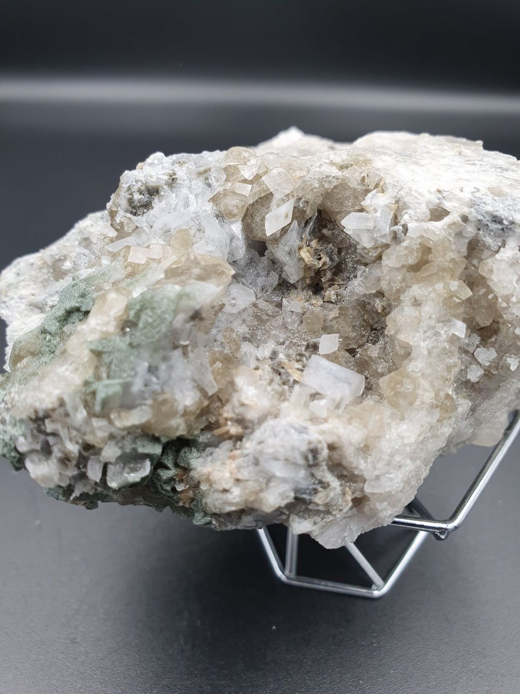 Minerali & Pietre curative: Adular, Phantomquarz und Titanit – Nuovo (secondo la descrizione) da Holderbank SO venduto da swiss-minerals