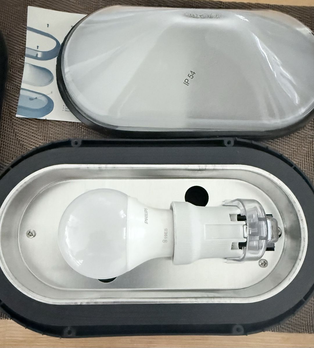 Lampade: Prisma Aussenlampe Oval, inkl. LED Lampe, Neu – Nuovo (secondo la descrizione) da Flurlingen venduto da dob_959p 1