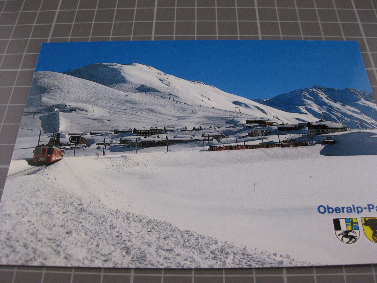 Ansichtskarten: AK Oberalp Passhöhe mit Zug – Gebraucht aus Malters von Marosko