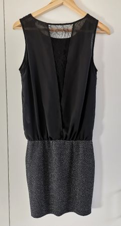 Elegantes ONLY Kleid Gr. 36 Glitzer Spitze