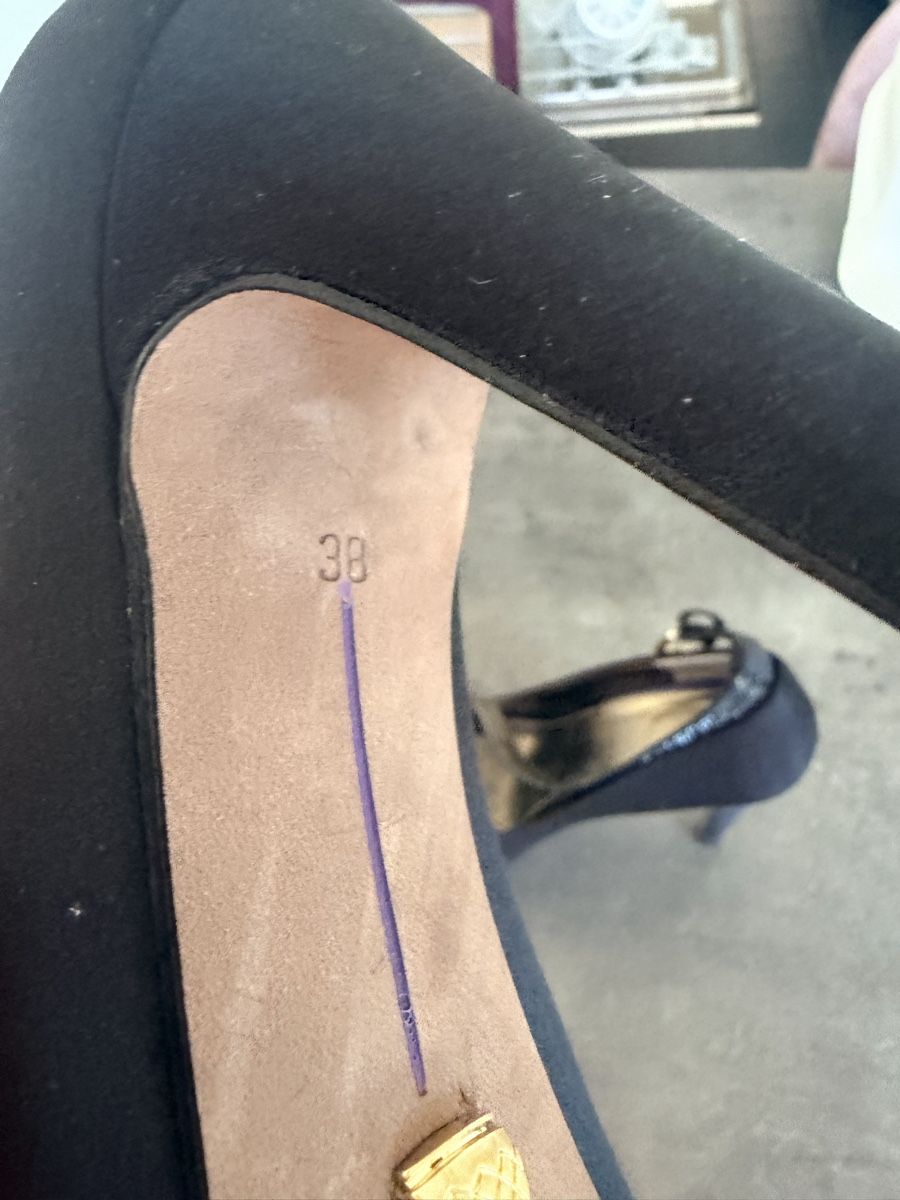 Navyboot Scarpe da donna: Elegante schwarze  Navyboot Pumps Gr. 38 – Usato da Winterthur venduto da Colorada13 3