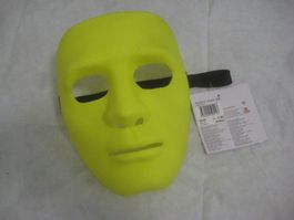 HALBMASKE