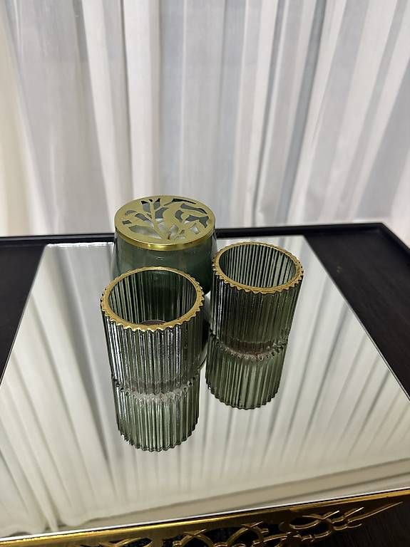 Piatti di portata: Dekoratives Spiegeltablett aus Glas – Usato da Zürich venduto da vafandy 4