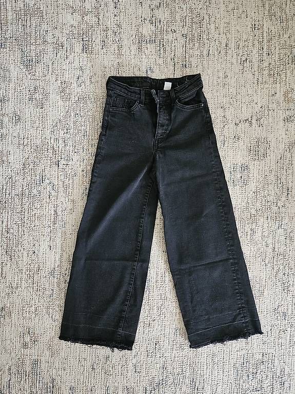 H&M Jeans: Jeanshosen Gr. 34 – Usato da Basel venduto da lar_7c62 2