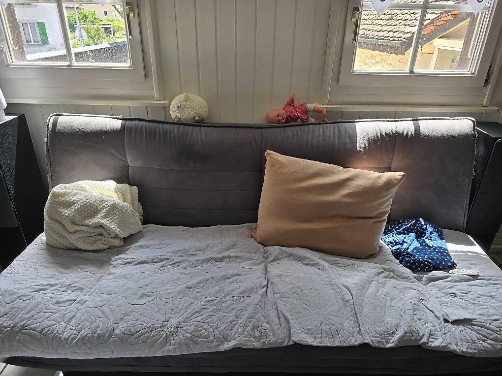 Sofas: Clic-clac – D'occasion à Middes par Fred17