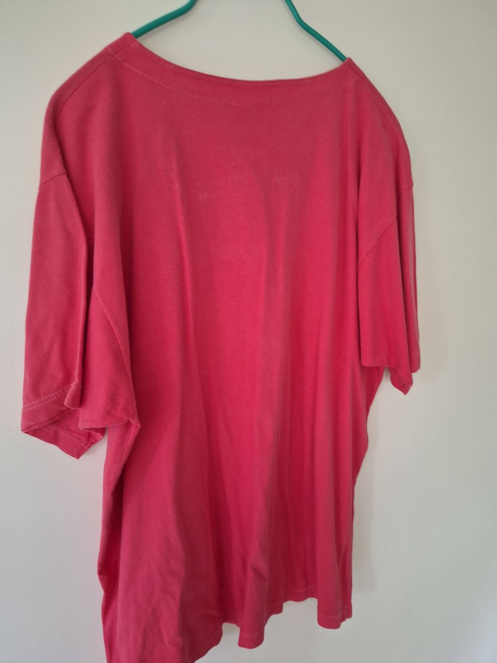 T-shirt: Shirt – Usato da Aesch BL venduto da sar_j59l 2