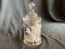Bocal en verre décoratif avec couvercle. Vintage!
