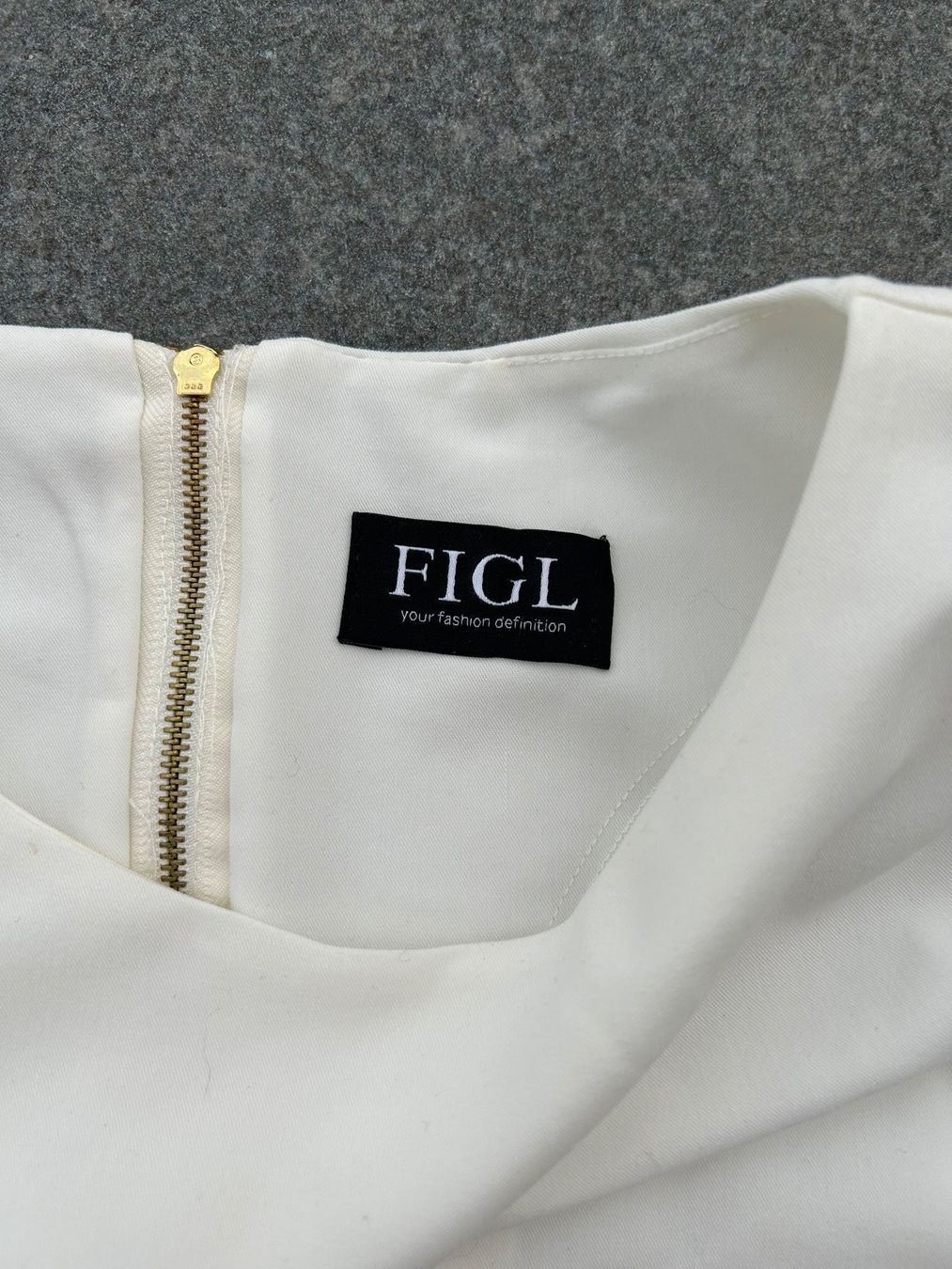 T-shirt: FIGL Shirt Grösse M/38 – Usato da Niederhelfenschwil venduto da aur_ms6f 3