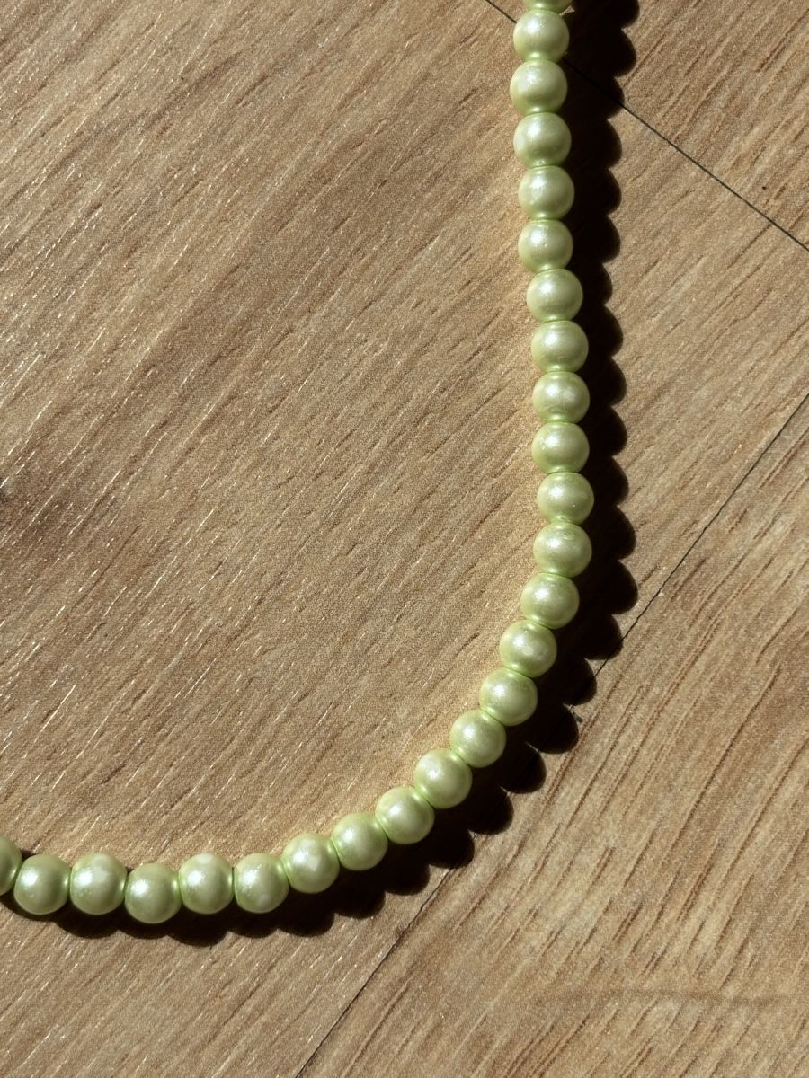Colliers: collier à perles vertes – Neuf (Voir description) à Tavannes par callie.mcli 1