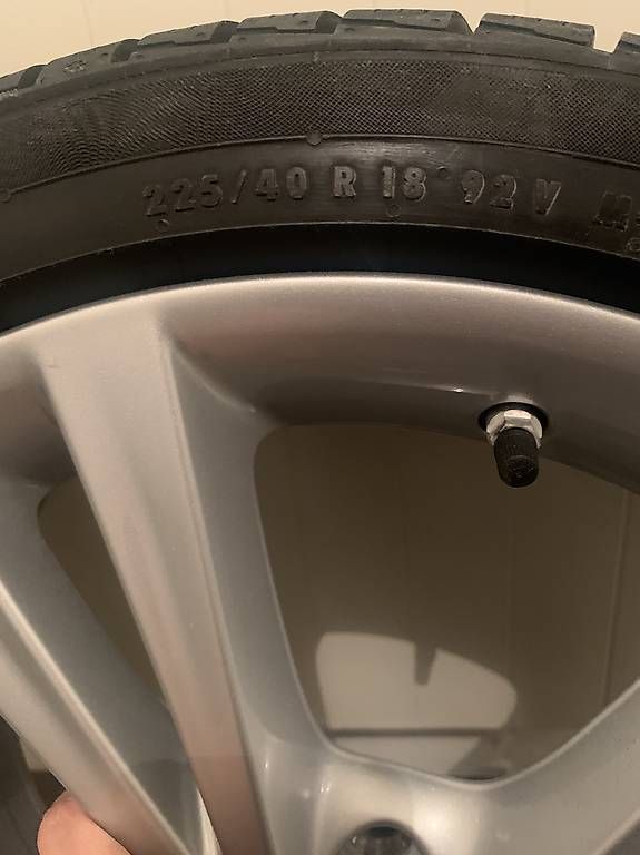 BMW Pneus & Kompletträder: Jantes complete – Gebraucht aus Lausanne von eri_wtq8 2
