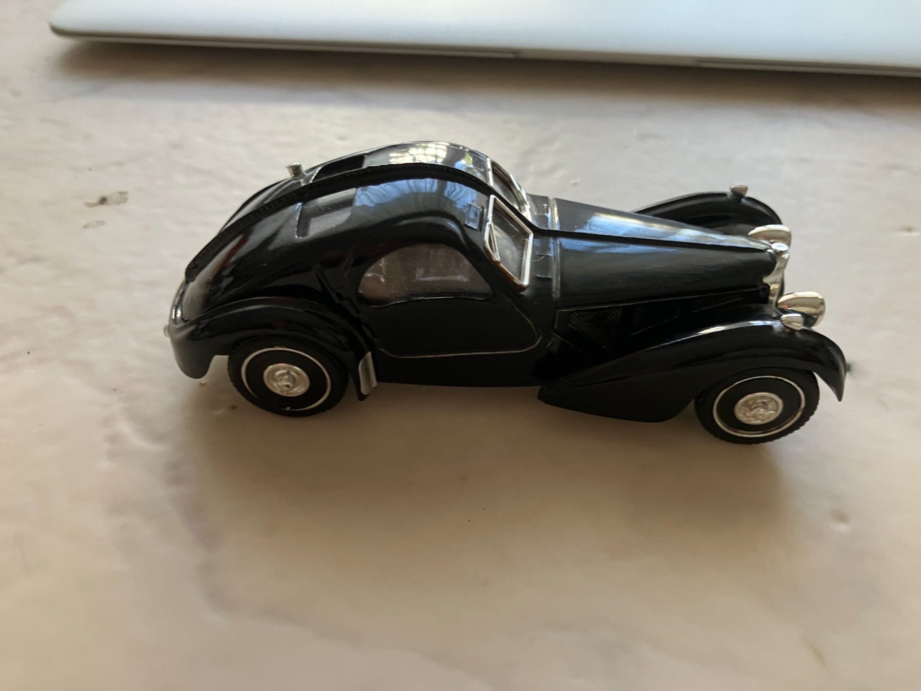 Brumm Modellautos: Bugatti Modelauto Brumm 1/43 – Gebraucht aus Lengnau AG von Mard 2
