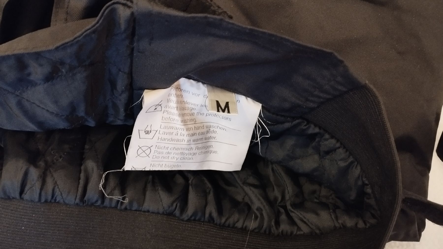 IXS Pantaloni: IXS Motorradhose Grösse M – Usato da Basel venduto da Schof 2