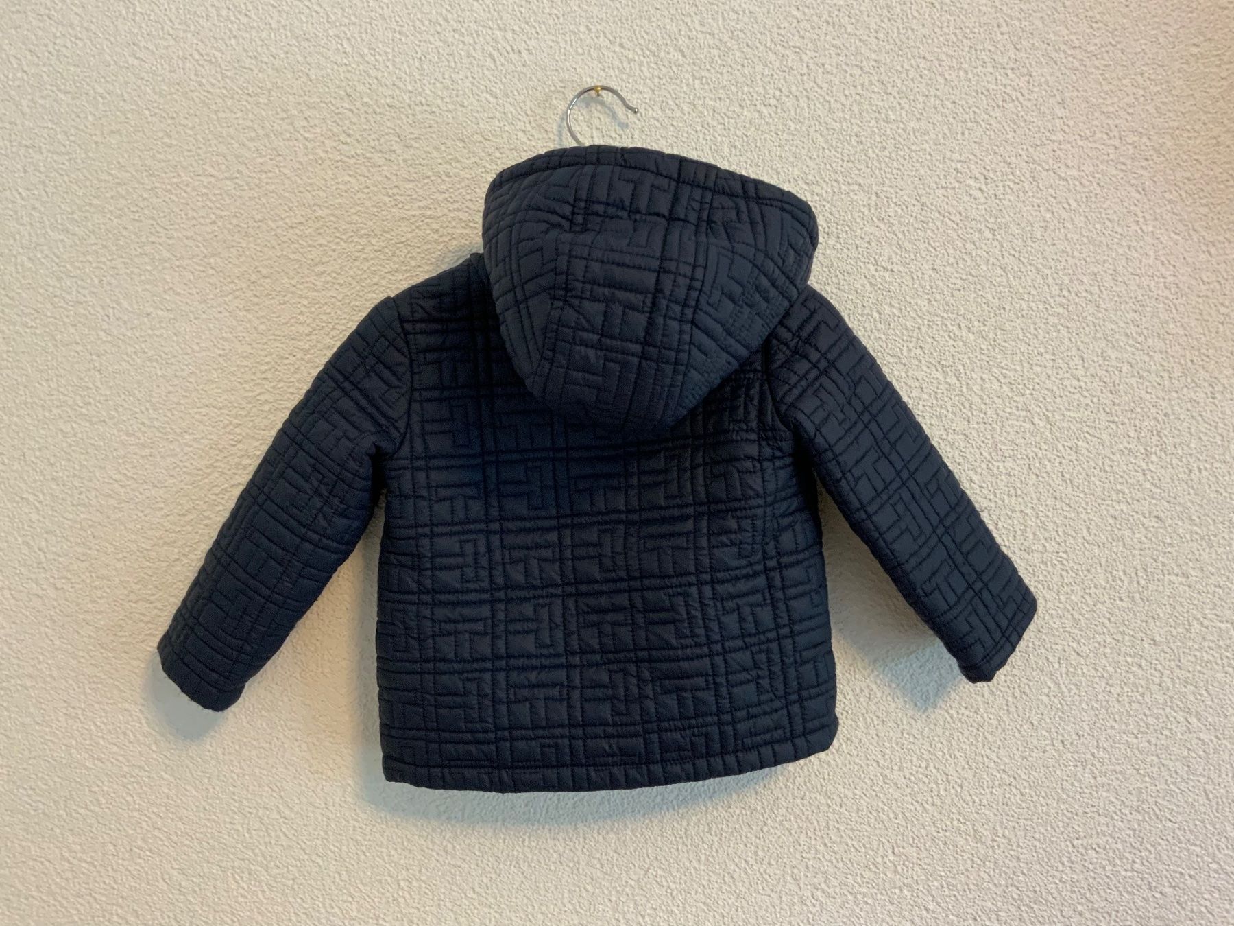 Tommy Hilfiger Jacken & Mäntel: Veste Tommy Hilfiger, taille 80 – Gebraucht aus Tafers von gen_9jsb 2