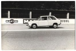 4 Stuttgart, Auto Autobianchi Primula, S