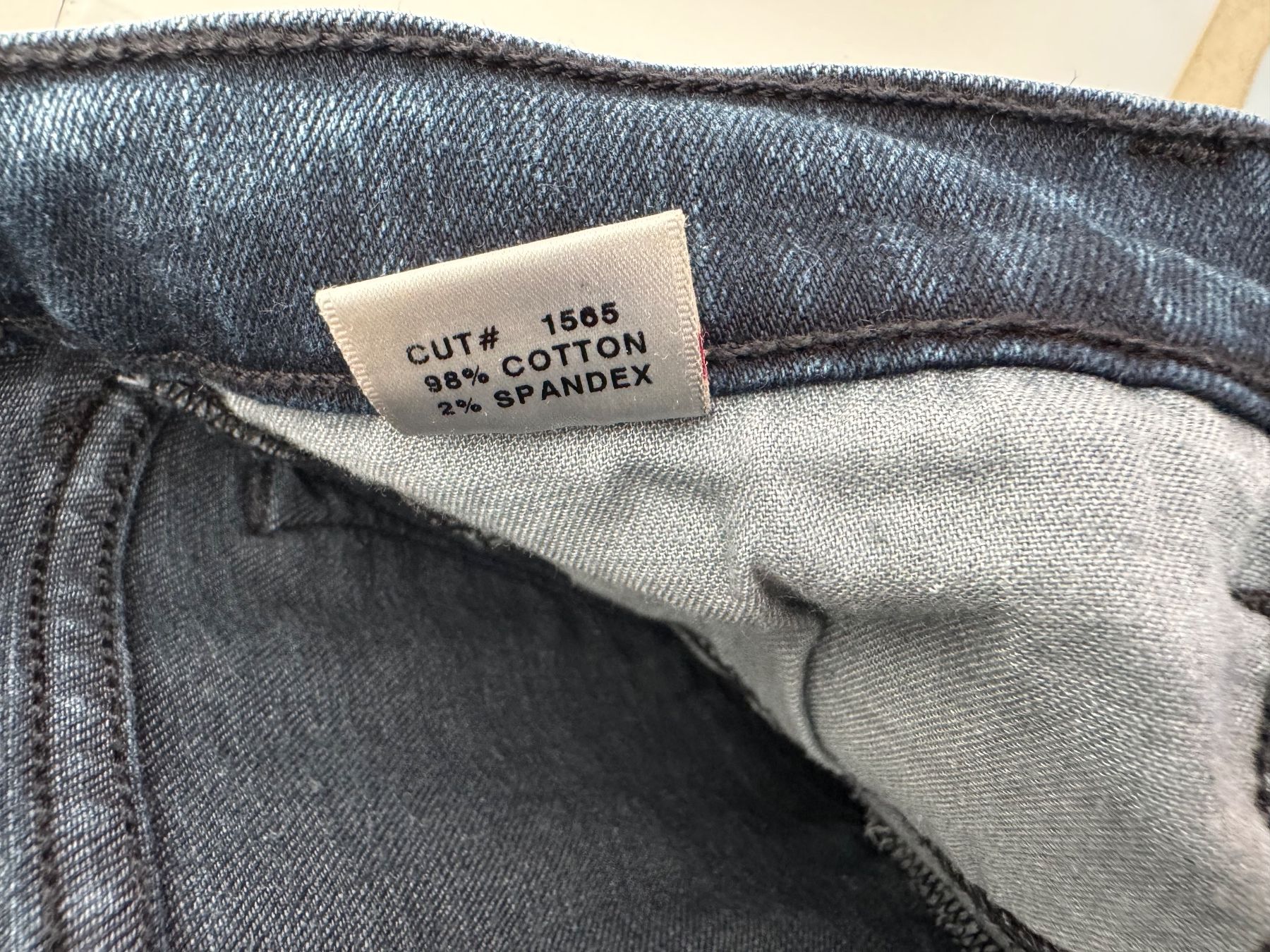 Jeans: Blue jeans J Brand size 26 – D'occasion à Zürich par di_archive 3