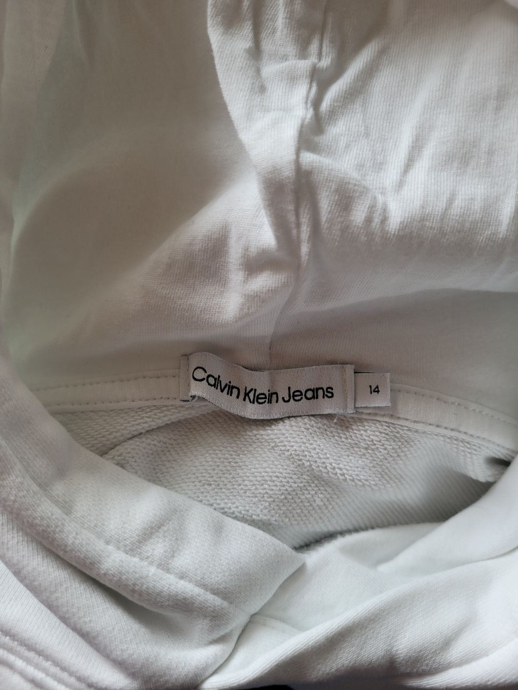 Calvin Klein Maglioni & Felpe: 48. Pull à capuche Calvin Klein Jeans, taille 14 ans – Usato da Villars-sur-Glâne venduto da m66_dch5 1