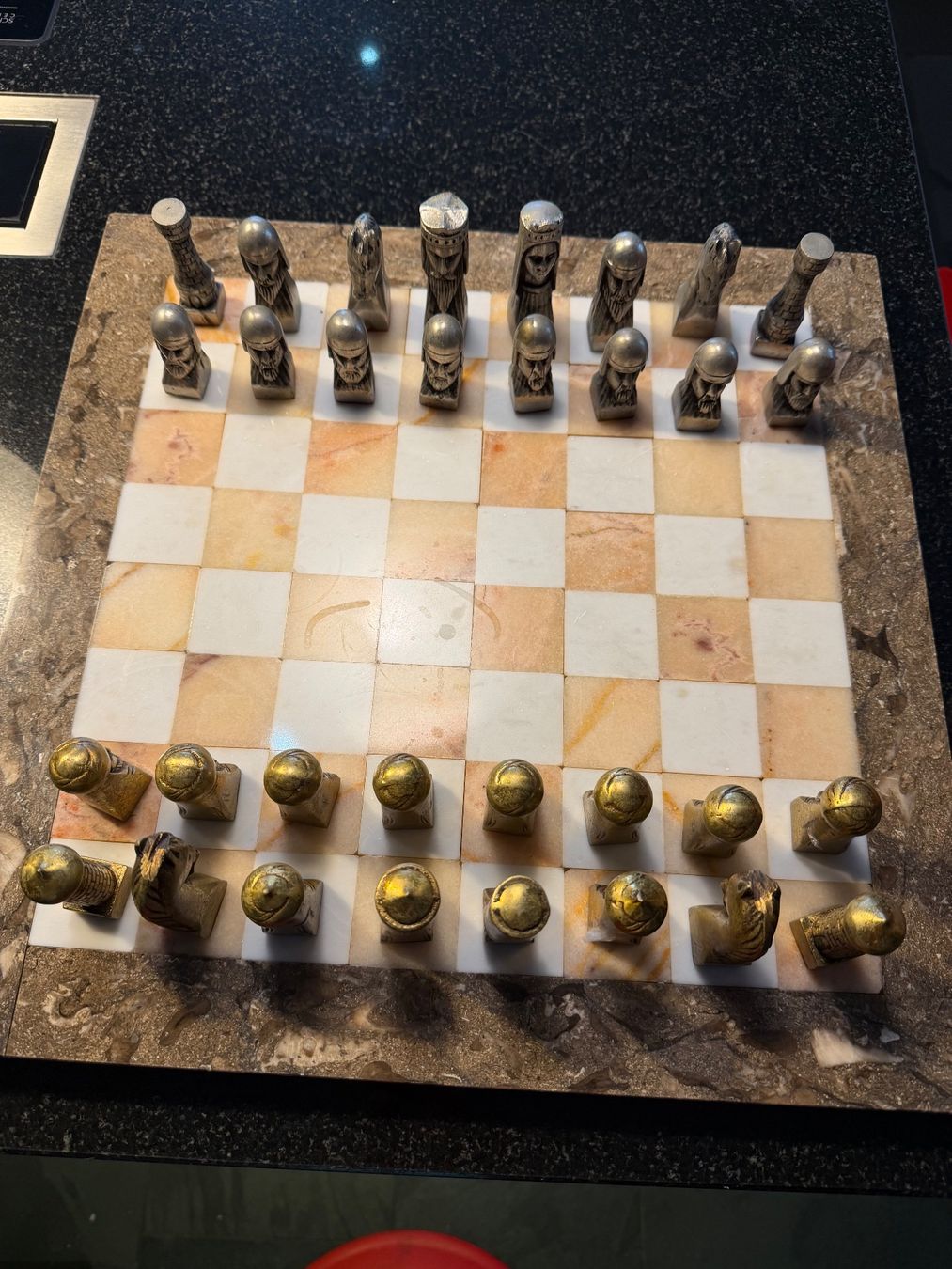 Spiele: Edles Schachspiel, Marmor/Bronce/Zinn Top Zustand – Gebraucht aus Rheinau von TinoK04 3