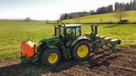 John Deere 6R150