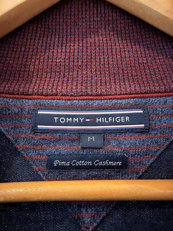 Pulls & Sweat-shirts: Pull TOMMY taille M – D'occasion à Hermance par kac_5782 1