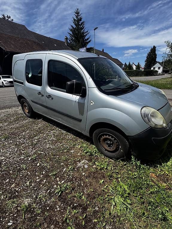 Automobili: Renault kangoo 1.5 dci klima – Usato da Niederglatt ZH venduto da ZJ-67 1