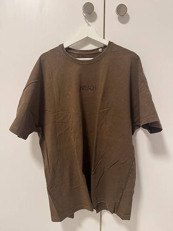 Preach T-Shirt Gr. M oversized braun Statement Print Fear...