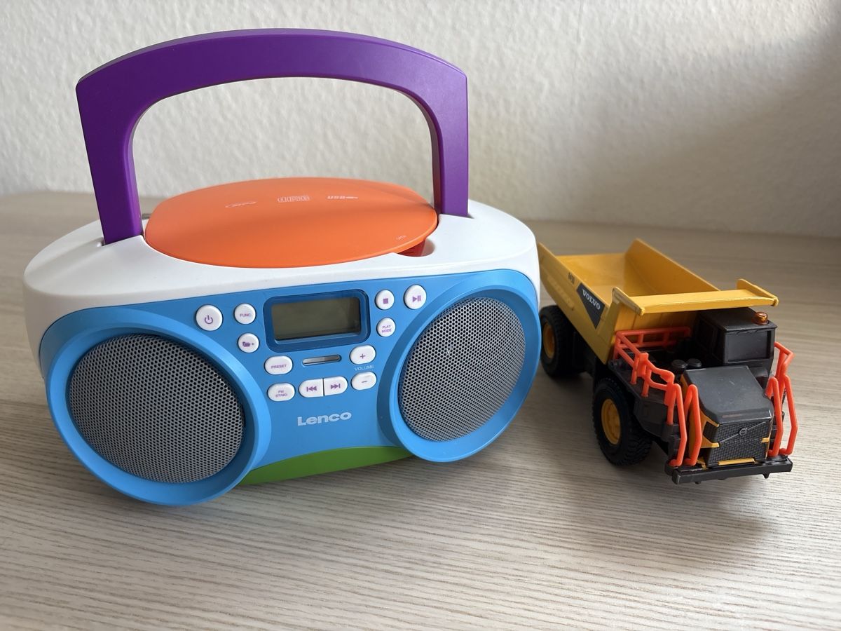 Lenco Lettore multimediale portatile: CD Player Lenco Kinder mit Spielzeug Lastwagen gebraucht – Usato da Luzern venduto da One0911