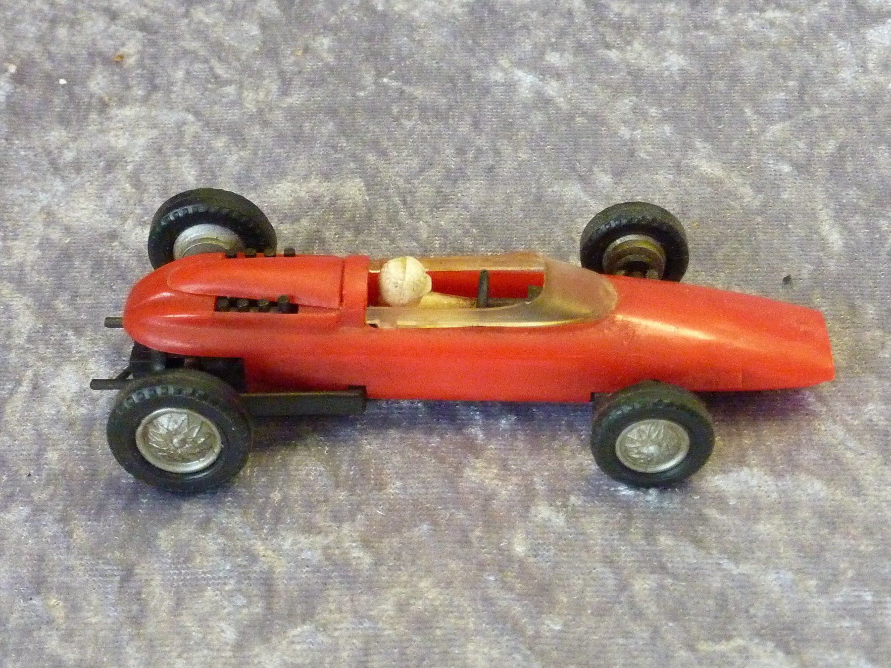 Ferrari Modellini d'auto: Ferrari Bolides Shell 1:43 – Usato da Dürrenäsch venduto da modellautos4you 3