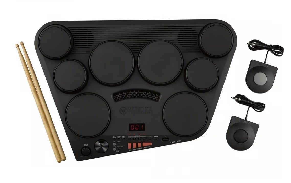 Yamaha Strumenti musicali: Yamaha DD-75 E-Drum mit Ständer und Sticks – Usato da Zürich venduto da eli8 4