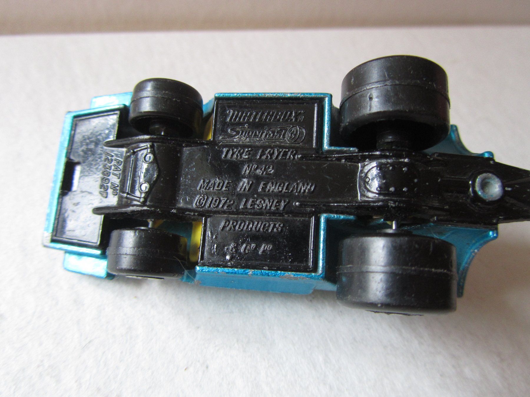 Matchbox Modellini d'auto: Tyre Fryer, Matchbox Superfast, Nr. 42B – Usato da Weiningen ZH venduto da dietsch57 5