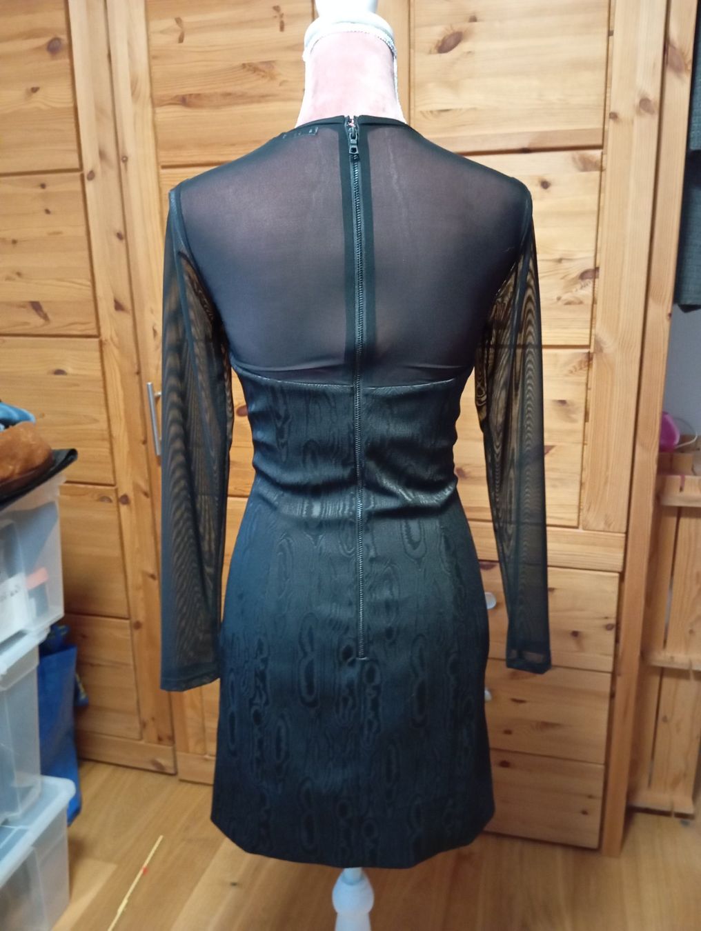 Vestiti: Alice + Olivia, Cocktailkleid – Usato da Unterägeri venduto da rockundco 1
