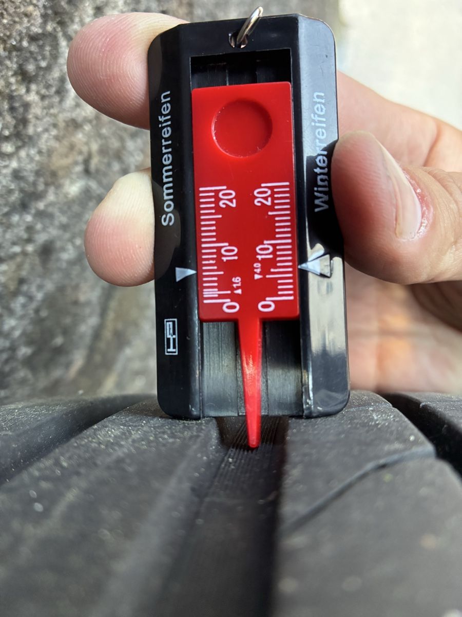 Pneumatici & Ruote complete: BMW 17" Sommerräder – Usato da Emmenbrücke venduto da nne_hm9j 1