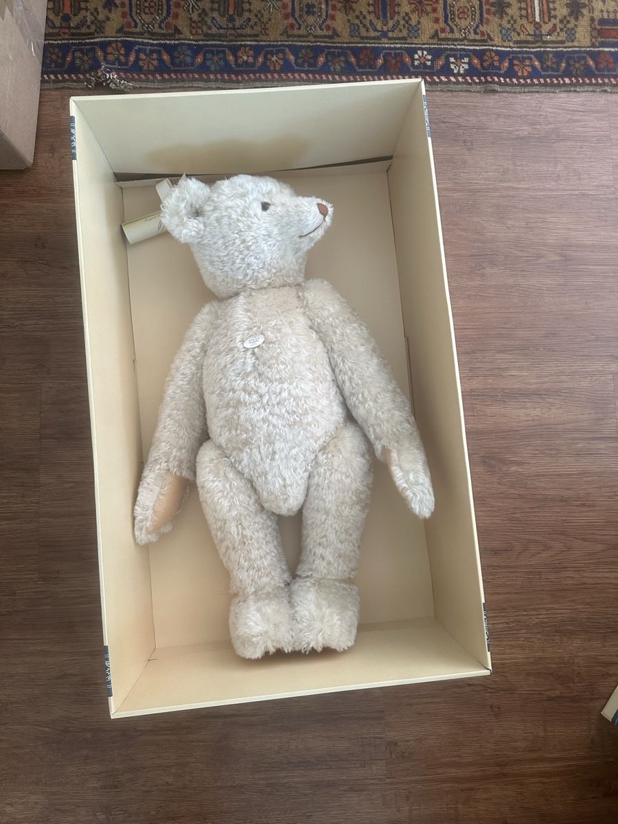 Steiff Giocattoli: Grosser Steiff Teddy 65 cm 1908 rep. Mohair – Nuovo e nell'imballaggio originale da Herbriggen venduto da Sehrazade 2